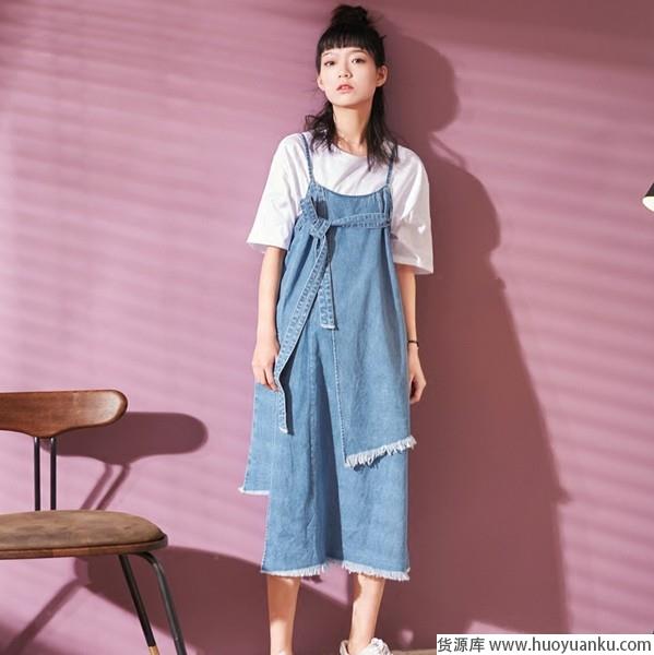 不规则连衣裙,个性鲜明才更具魅力-第15张图片-货源库 不规则连衣裙,个性鲜明才更具魅力-第15张图片-货源库