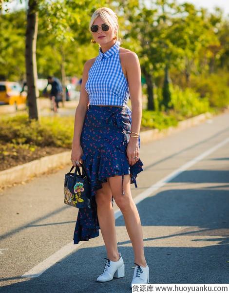 普通造型大变样，不规则半裙个性无双-第6张图片-货源库