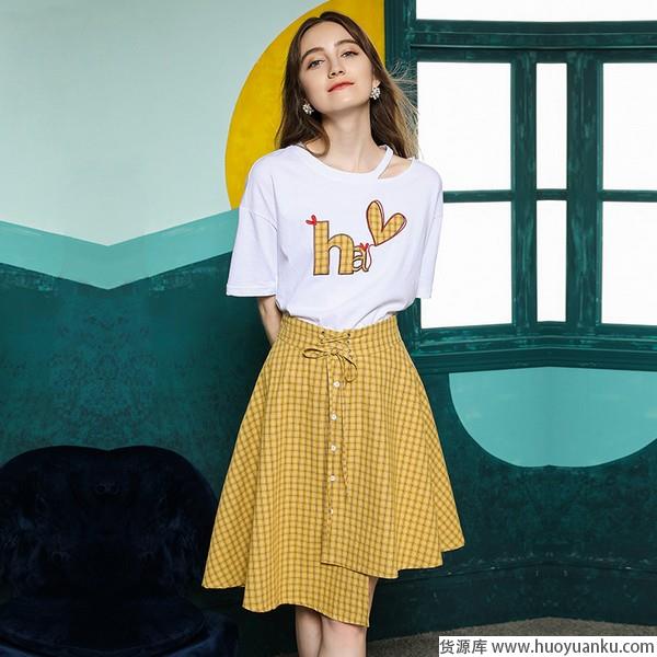 普通造型大变样，不规则半裙个性无双-第13张图片-货源库