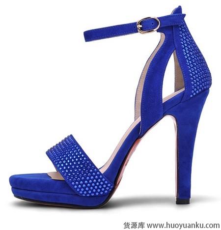 两只鞋子的距离有多远-第2张图片-货源库