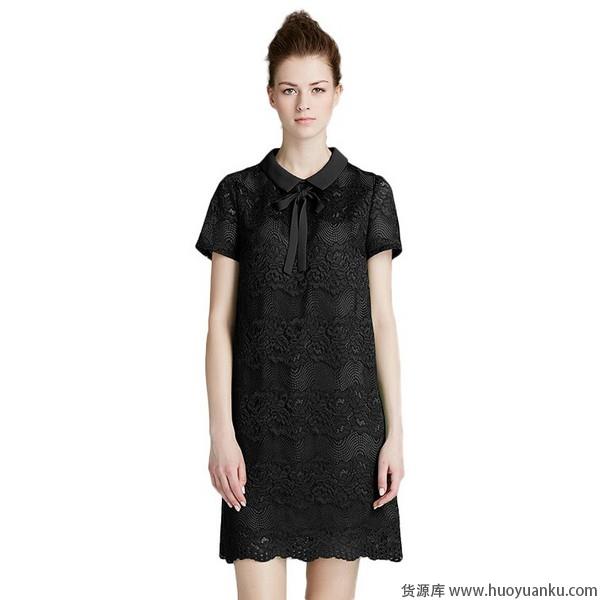 小黑裙诠释赫本式优雅风-第2张图片-货源库