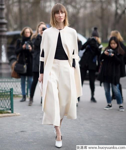 看起来很贵搭起来容易,白色外套让人着迷-第1张图片-货源库 看起来很贵搭起来容易,白色外套让人着迷-第1张图片-货源库