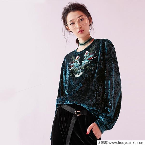 时髦又温暖，天鹅绒的春天来了-第3张图片-货源库