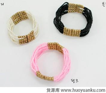 时尚手链的搭配法则-第12张图片-货源库 时尚手链的搭配法则-第12张图片-货源库