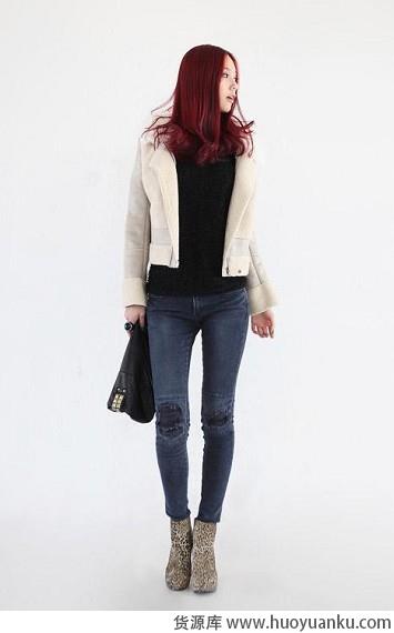 高跟鞋+窄腿裤打造修长美腿-第2张图片-货源库