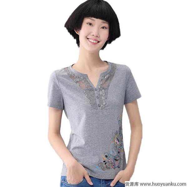 抢占C位，心机衣领T恤毫不费力赢很大-第1张图片-货源库