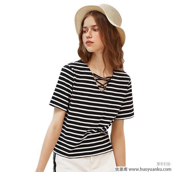 抢占C位，心机衣领T恤毫不费力赢很大-第5张图片-货源库