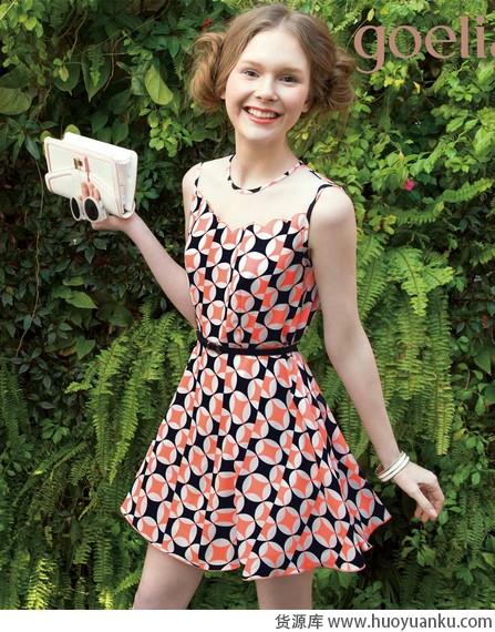 几何印花不难穿成熟大牌随心享-第5张图片-货源库 几何印花不难穿成熟大牌随心享-第5张图片-货源库