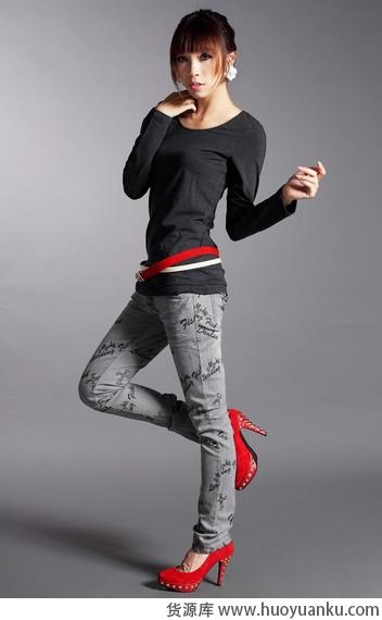 美靴搭档显瘦牛仔小脚裤-第13张图片-货源库