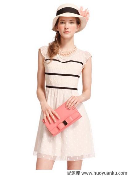 款款蕾丝浪漫情-第4张图片-货源库