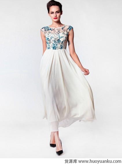 款款蕾丝浪漫情-第5张图片-货源库