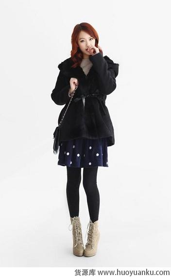 点睛单品打造时尚范儿-第1张图片-货源库