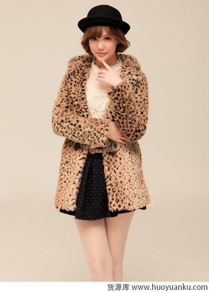 小剂量豹纹为时尚大加分-第5张图片-货源库