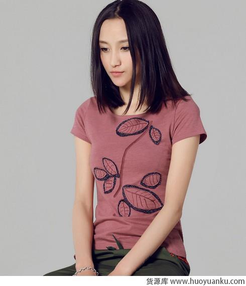 简单T恤穿出偶像范儿-第2张图片-货源库 简单T恤穿出偶像范儿-第2张图片-货源库