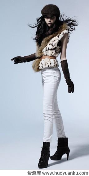 必看!最新韩装时尚元素解读(四)-第4张图片-货源库 必看!最新韩装时尚元素解读(四)-第4张图片-货源库