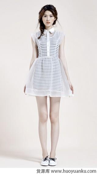 真真假假两件套妩媚众身家-第3张图片-货源库