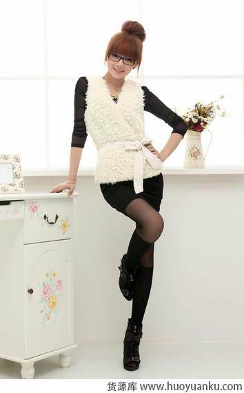 深秋马甲保暖又有型-第1张图片-货源库