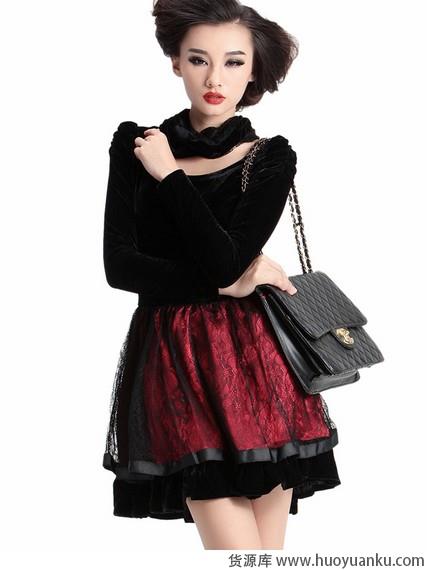 皮草丝绒刮起今冬复古风-第3张图片-货源库