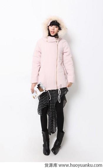 反季节夏裙冬穿很时尚-第2张图片-货源库