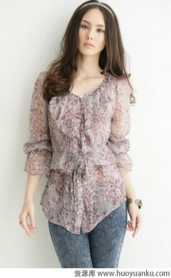 清新扑面田园碎花衫-第3张图片-货源库