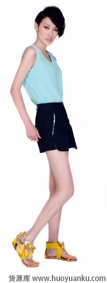 显高显瘦首选之中高腰裤-第13张图片-货源库