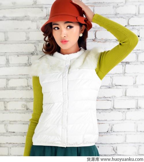 贴心羽绒马甲叠穿活力造型-第4张图片-货源库 贴心羽绒马甲叠穿活力造型-第4张图片-货源库