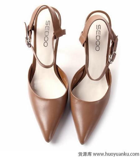 夏季潮流风向之凉鞋篇-第14张图片-货源库 夏季潮流风向之凉鞋篇-第14张图片-货源库