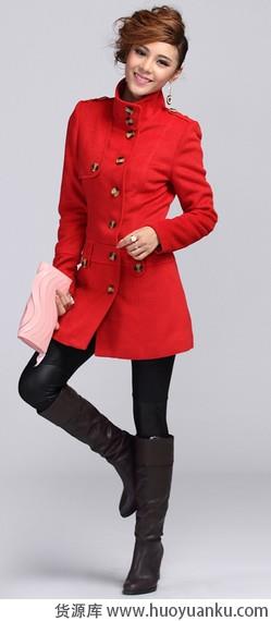 型格大衣今冬俏走简洁奢华风-第5张图片-货源库 型格大衣今冬俏走简洁奢华风-第5张图片-货源库