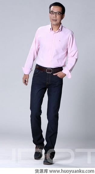 他的小脚裤潮着时尚走-第13张图片-货源库