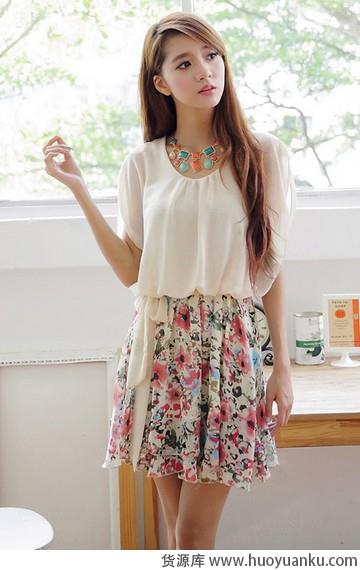 比雪纺飘逸的精致女孩-第4张图片-货源库 比雪纺飘逸的精致女孩-第4张图片-货源库