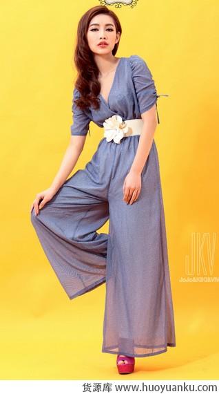 不当小女人就爱大气场-第1张图片-货源库