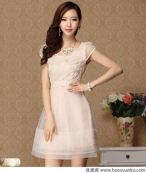 短袖开始横行街头-第1张图片-货源库 短袖开始横行街头-第1张图片-货源库