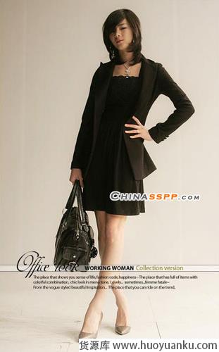 七款典雅黑色调职业装-第4张图片-货源库