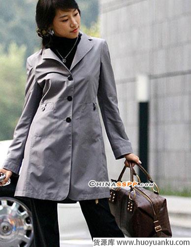 春季风衣的选购和搭配-第9张图片-货源库