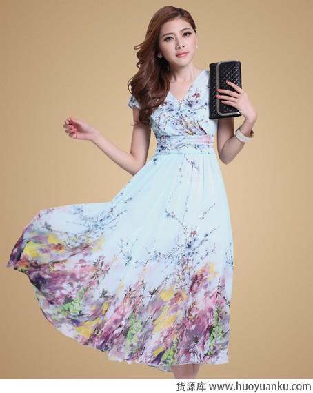 穿不尽的碎花风情-第10张图片-货源库 穿不尽的碎花风情-第10张图片-货源库