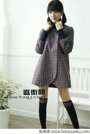 清纯秀丽的呢子大衣-第4张图片-货源库