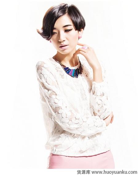 牛仔搭配，早春混搭别出心裁-第10张图片-货源库