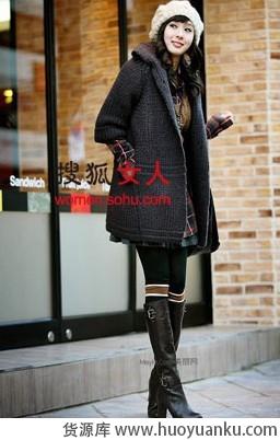 大衣和长靴的搭配-第1张图片-货源库