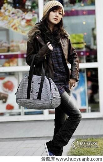 今年冬天流行的皮衣-第2张图片-货源库