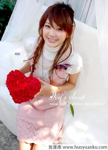 超甜美的针织连衣裙-第4张图片-货源库