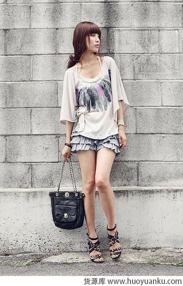 夏末显瘦蝙蝠衫-第5张图片-货源库 夏末显瘦蝙蝠衫-第5张图片-货源库