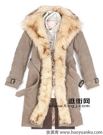 帅气的毛领大衣-第3张图片-货源库