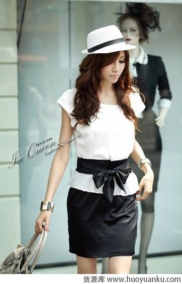 简约优雅黑白职业裙装-第1张图片-货源库