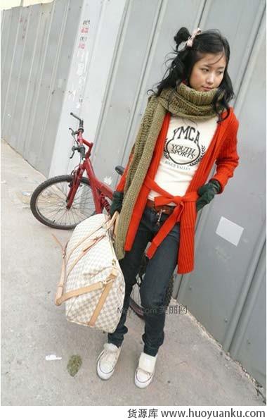 冬季韩国街头流行装扮-第1张图片-货源库