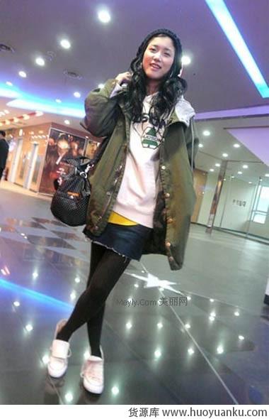 冬季韩国街头流行装扮-第4张图片-货源库