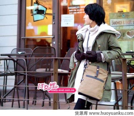 冬季韩国街头的时尚装扮-第9张图片-货源库