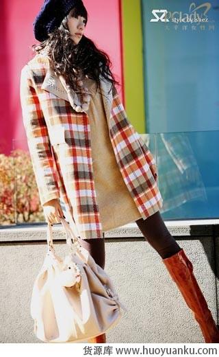 色彩靓丽的大衣 色彩靓丽的大衣-第1张图片-货源库