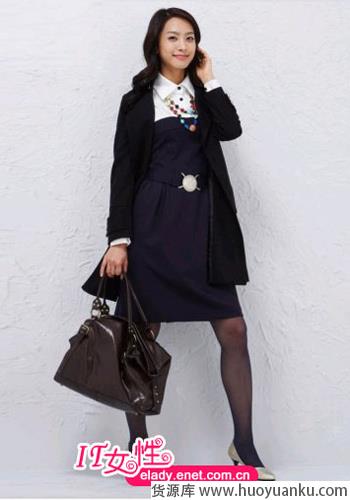 提升成熟高贵气质的黑色调搭配-第10张图片-货源库