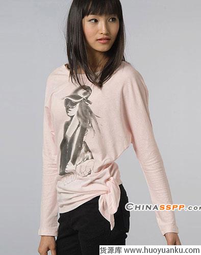 动感十足的长款T恤-第11张图片-货源库