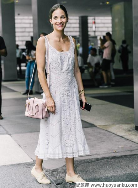 最懂季节的小白裙，颜值与气质齐飞-第7张图片-货源库